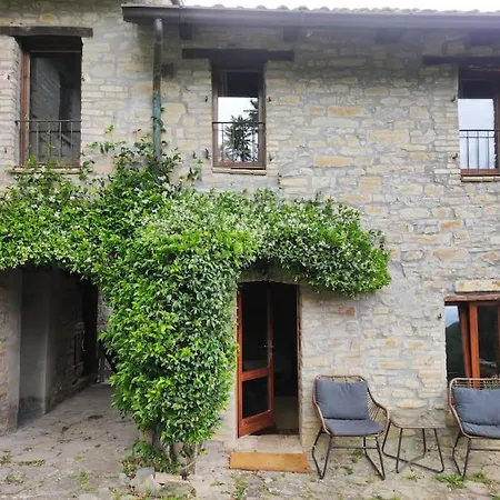Serenity Immerso Tra I Monti D'appennino